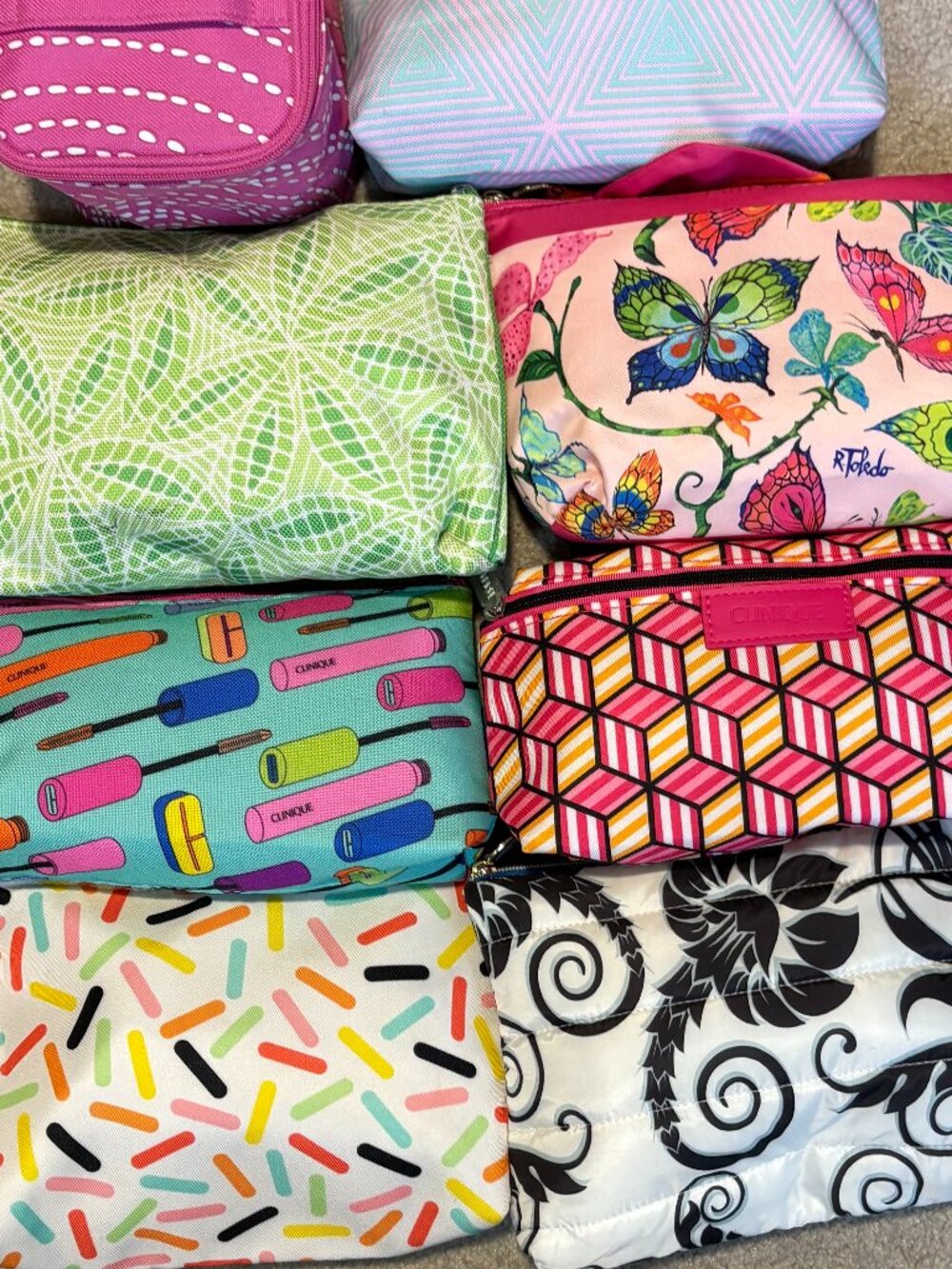 8 Clinique Cosmetic Bags, Brand New Assorted Patterns and Colors